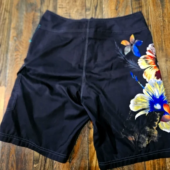 Speedo Men's‎ Swim Trunks. Size 32 - Picture 3 of 6